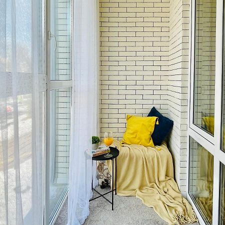 Уютная Стильная Квартира Возле Центрального Парка Горького! Appartement Alma-Ata Buitenkant foto